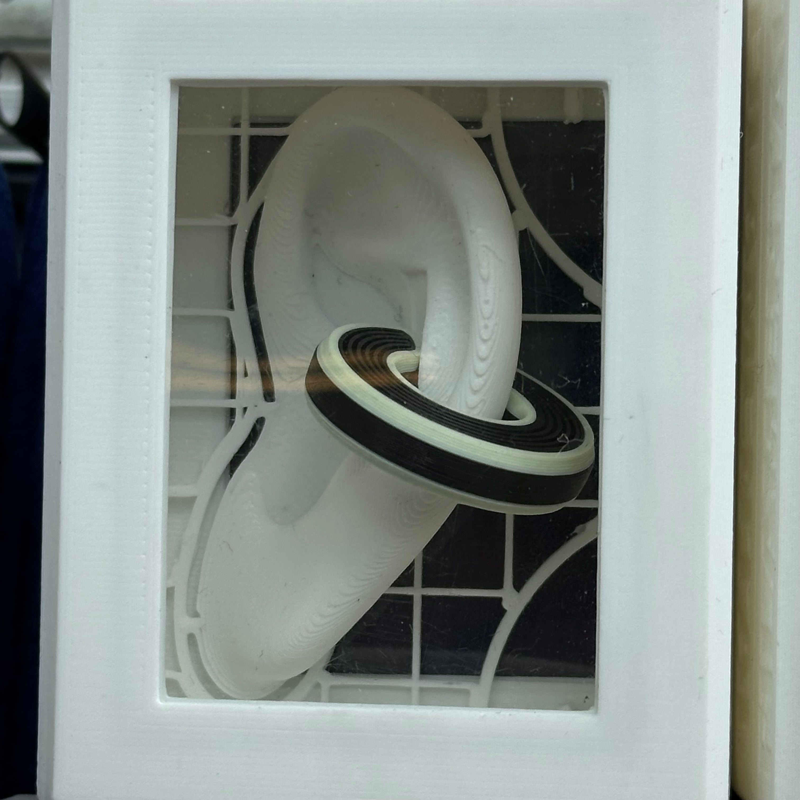 earcuff black and white